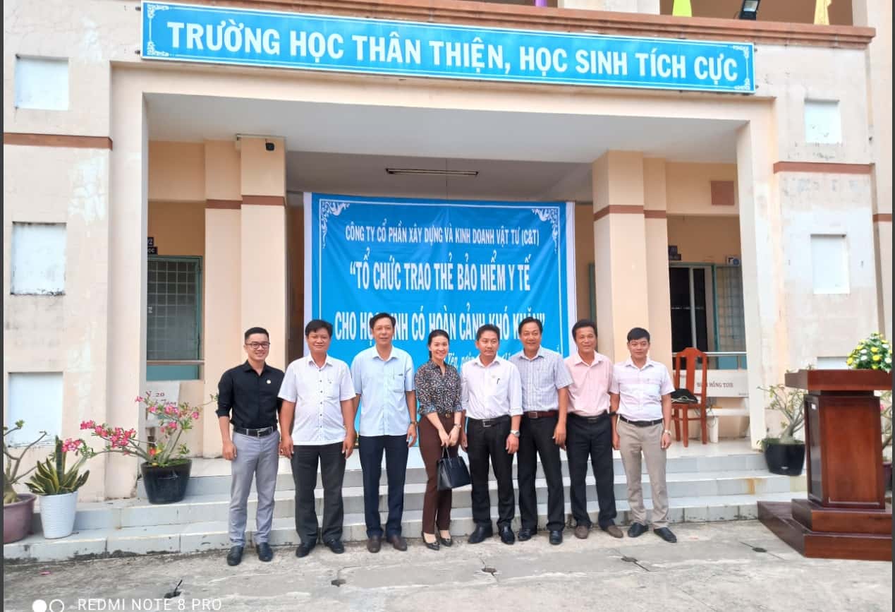 CNT Group tài trợ bảo hiểm y tế cho học sinh TP. Hà Tiên 2020