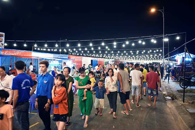 TRUYỀN HÌNH KIÊN GIANGl HA TIEN NIGHT MARKET: TIỂU HONG KONG TRONG LÒNG HÀ TIÊN